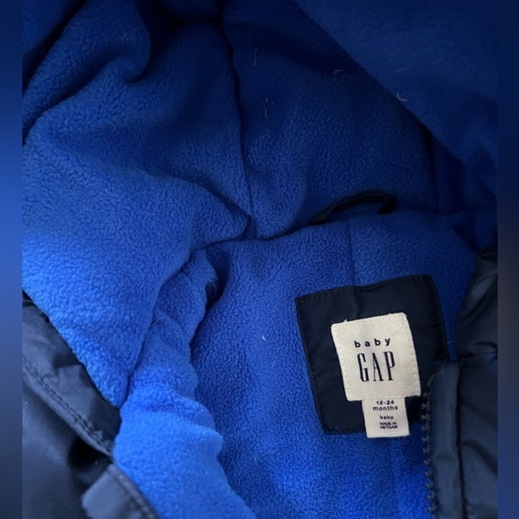 Snowsuit - Picture 3 of 3